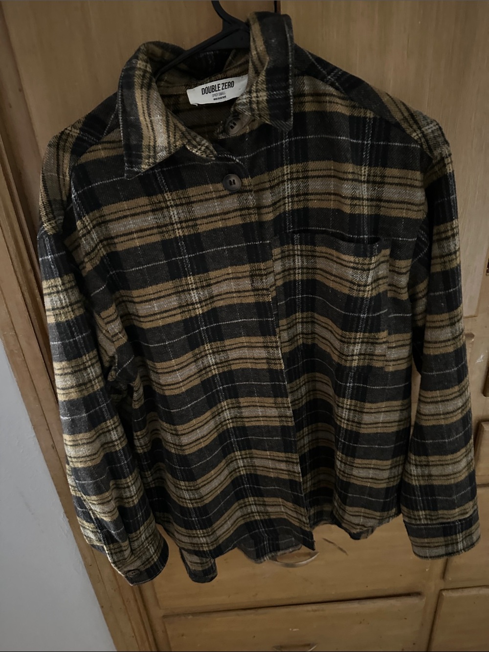 Double Zero Black and Tan Plaid Long-Sleeve Button-Down Shirt
